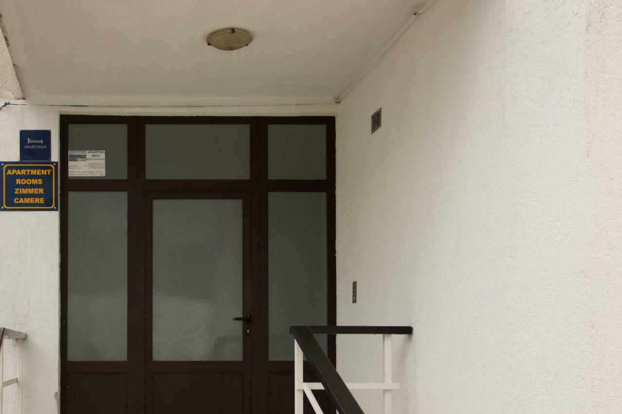 Studio Apartman Dida Bozo セニ エクステリア 写真